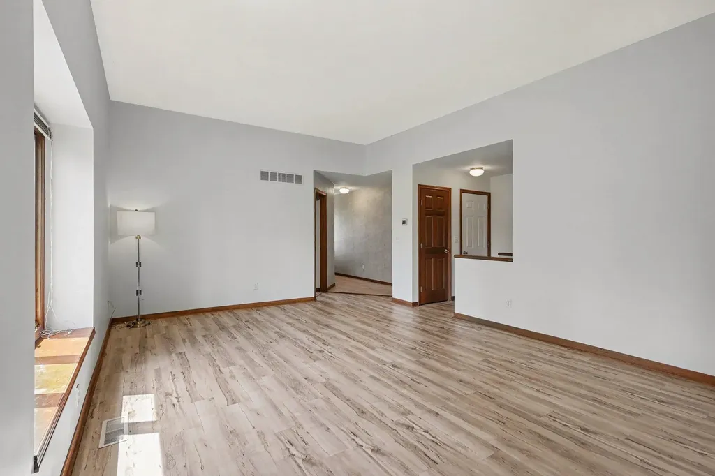 217 Parkside Drive Zeeland City MI 49464