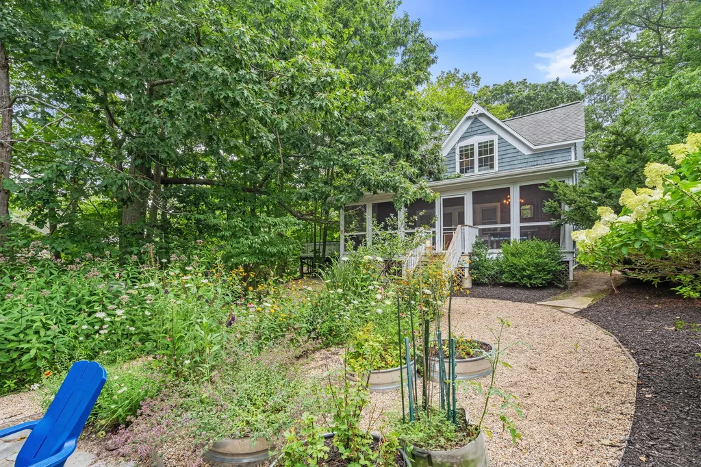 790 Simonson Drive Saugatuck City MI 49453