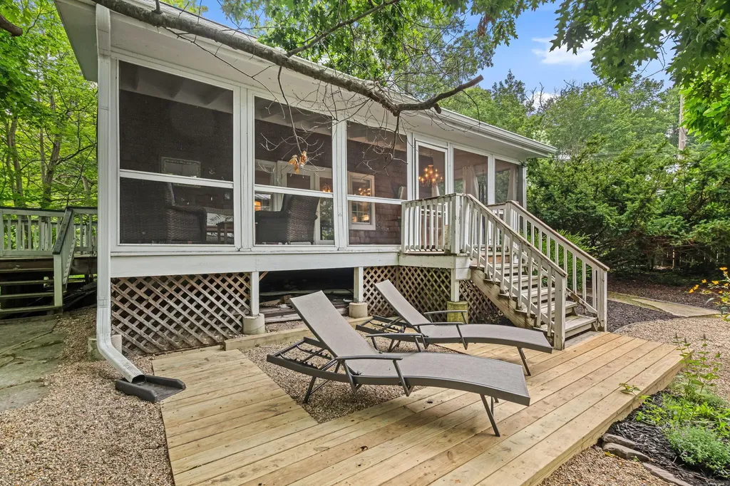790 Simonson Drive Saugatuck City MI 49453