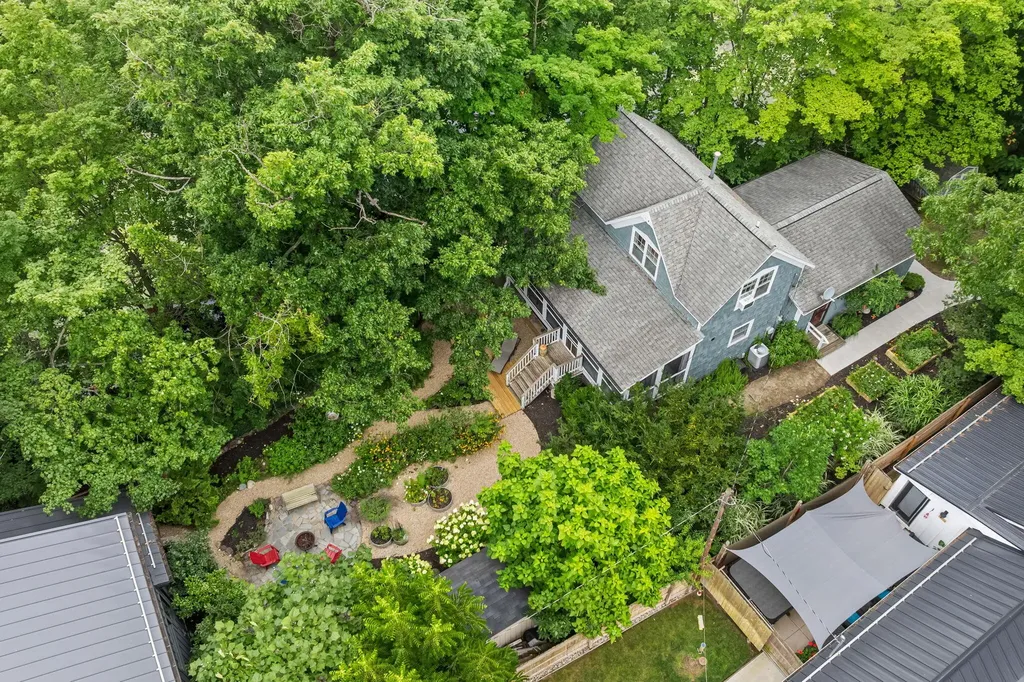 790 Simonson Drive Saugatuck City MI 49453