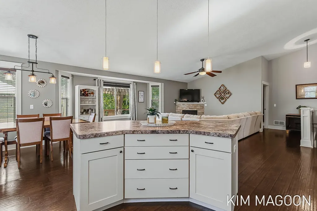 12569 Canterbury Court Grand Haven Charter Township MI 49417