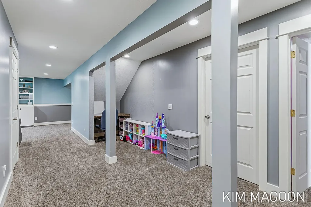12569 Canterbury Court Grand Haven Charter Township MI 49417