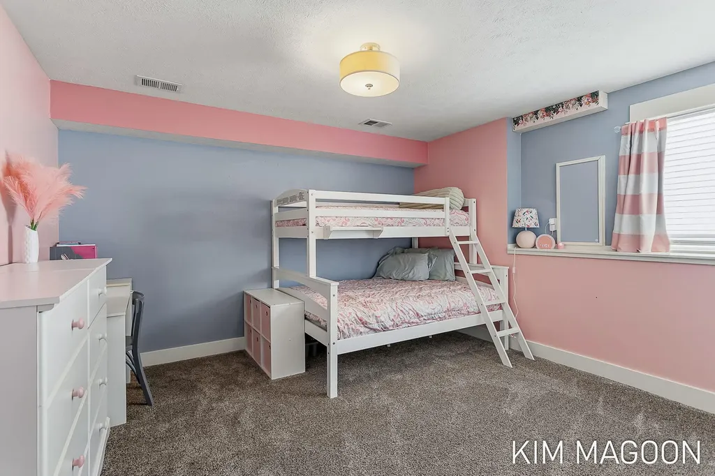 12569 Canterbury Court Grand Haven Charter Township MI 49417