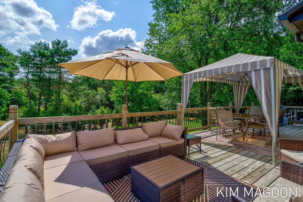 12569 Canterbury Court Grand Haven Charter Township MI 49417