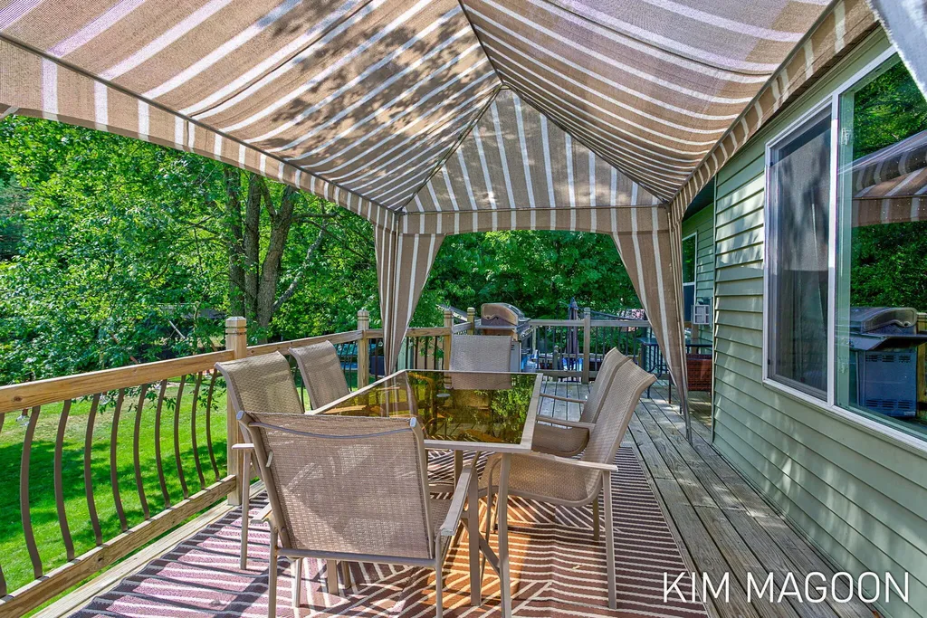 12569 Canterbury Court Grand Haven Charter Township MI 49417
