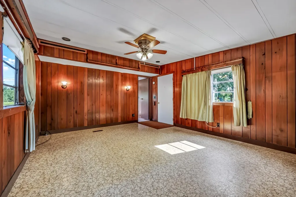 6402 S Oceana Drive Grant Township MI 49452