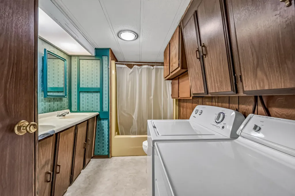 6402 S Oceana Drive Grant Township MI 49452