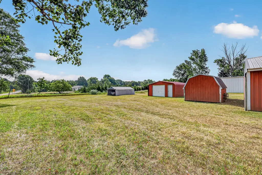 6402 S Oceana Drive Grant Township MI 49452