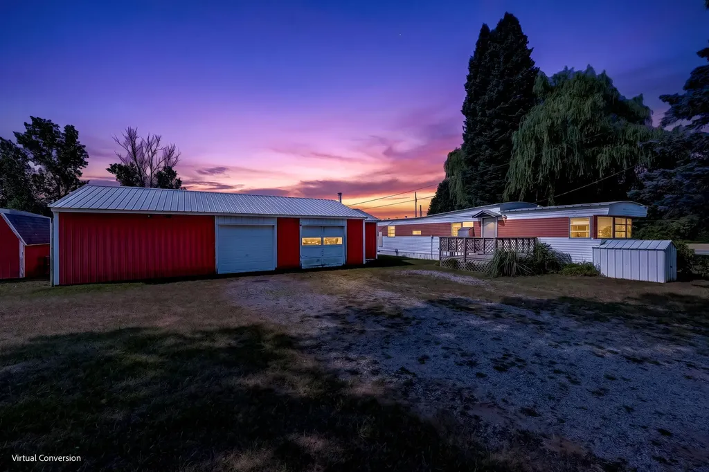 6402 S Oceana Drive Grant Township MI 49452