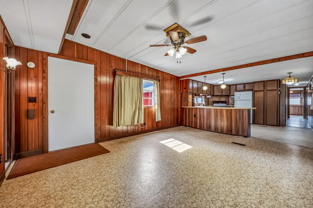 6402 S Oceana Drive Grant Township MI 49452