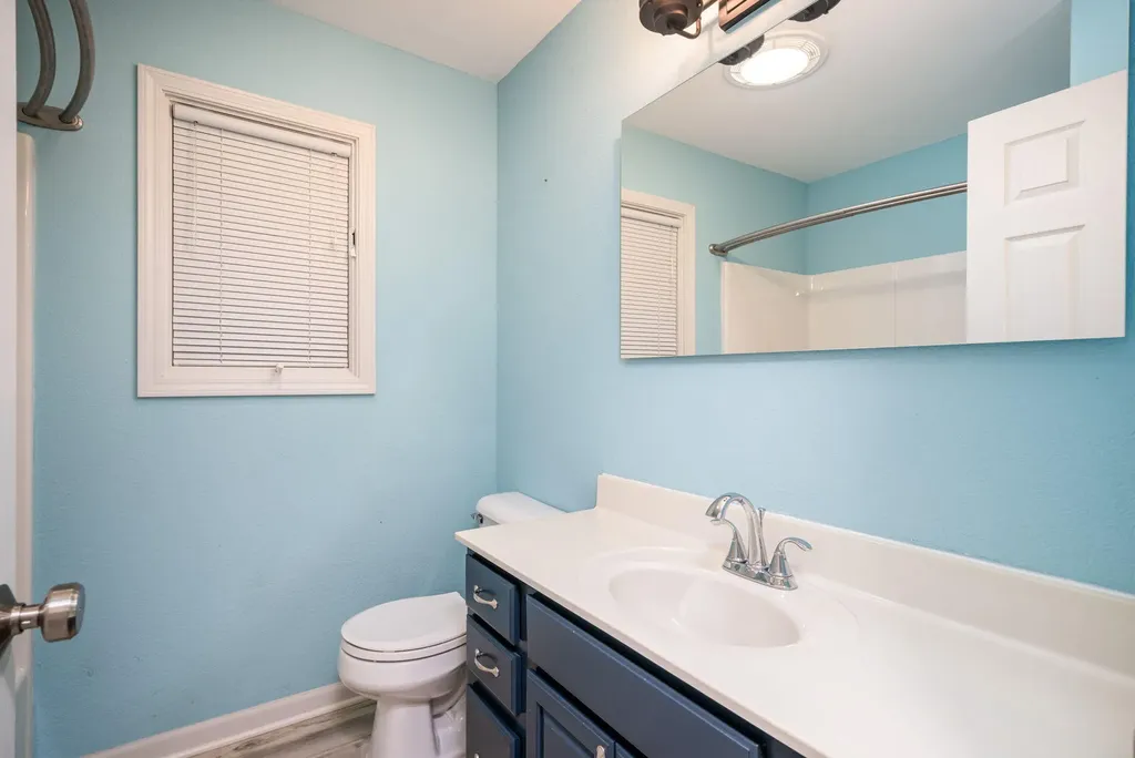 2411 Lake Avenue North Muskegon City MI 49445