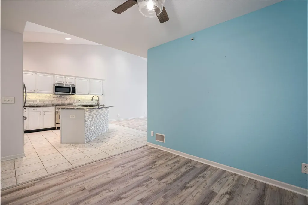 2411 Lake Avenue North Muskegon City MI 49445
