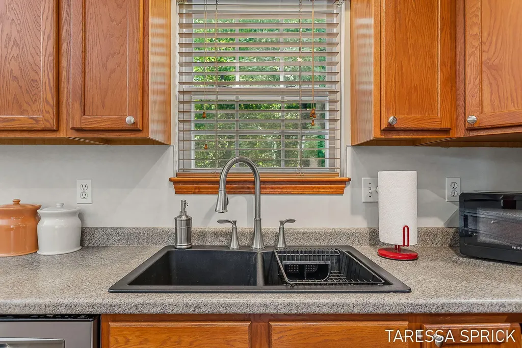362 Sandcastle Drive Park Township MI 49424