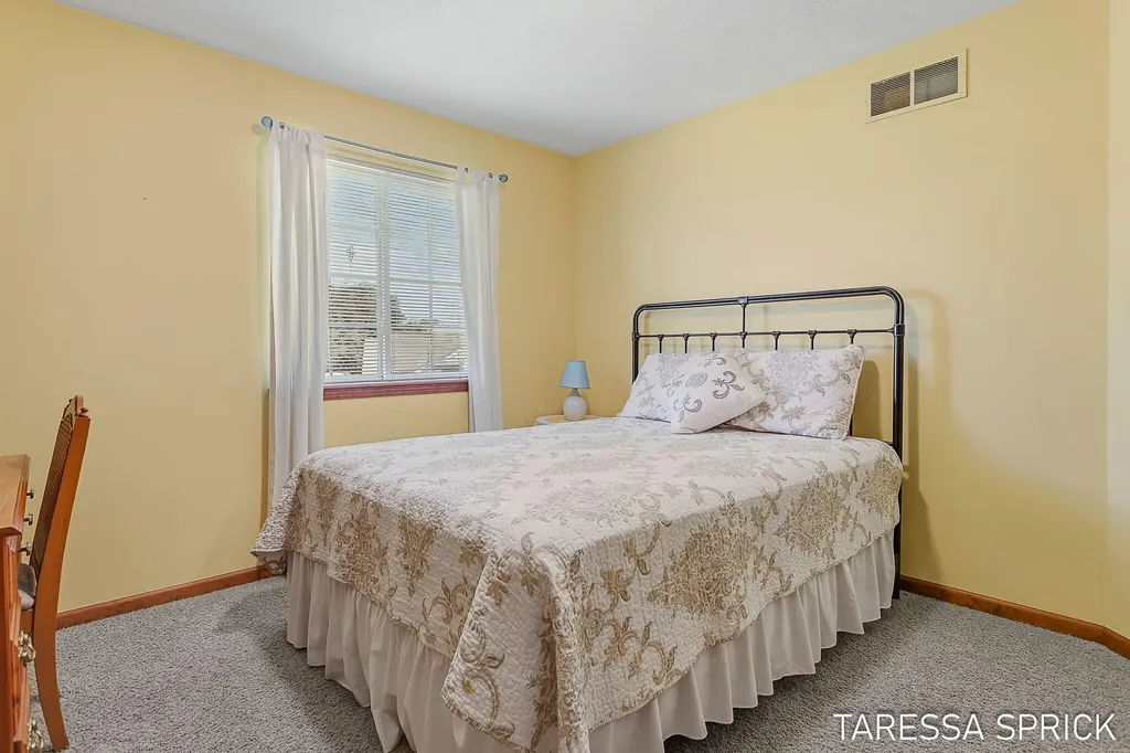 362 Sandcastle Drive Park Township MI 49424