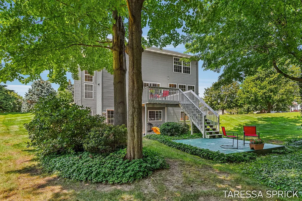 362 Sandcastle Drive Park Township MI 49424