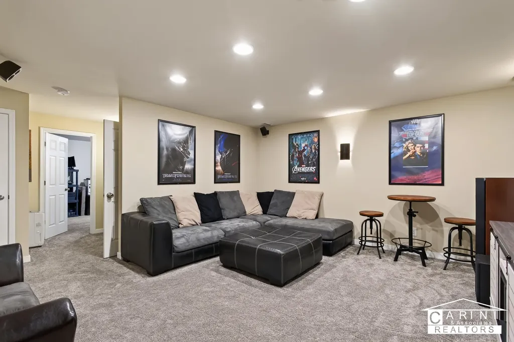 2575 Blooming Bud Lane SE Kentwood City MI 49508