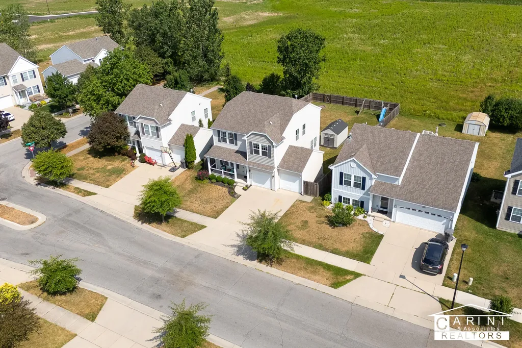 2575 Blooming Bud Lane SE Kentwood City MI 49508