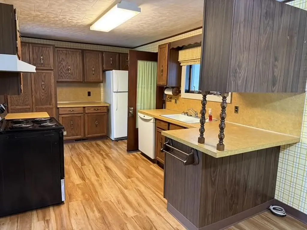 105 W Johannah Street Whitehall City MI 49461