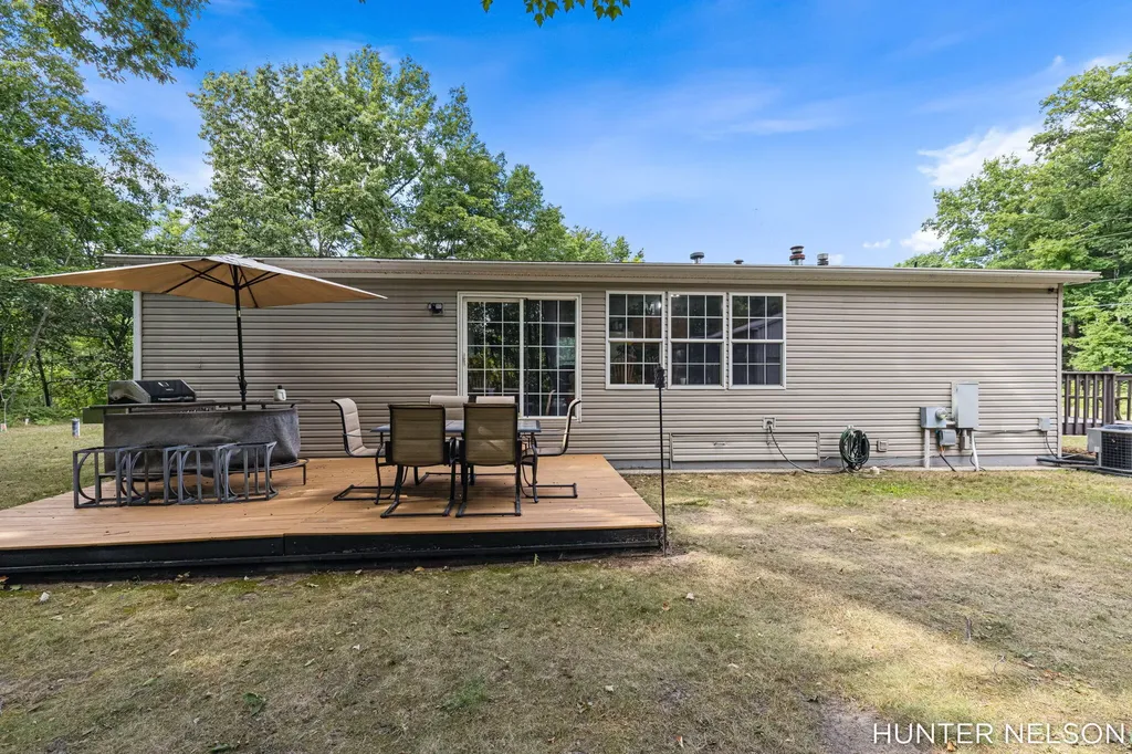 1500 18 Mile Road NE Solon Township MI 49319