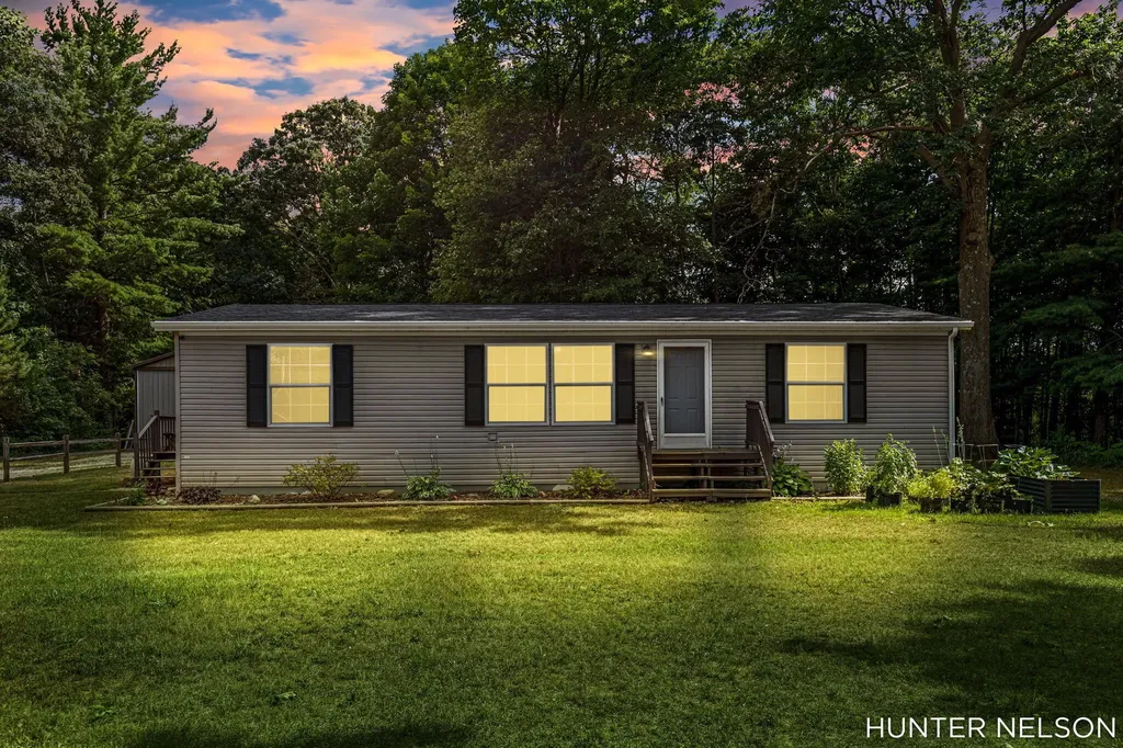 1500 18 Mile Road NE Solon Township MI 49319