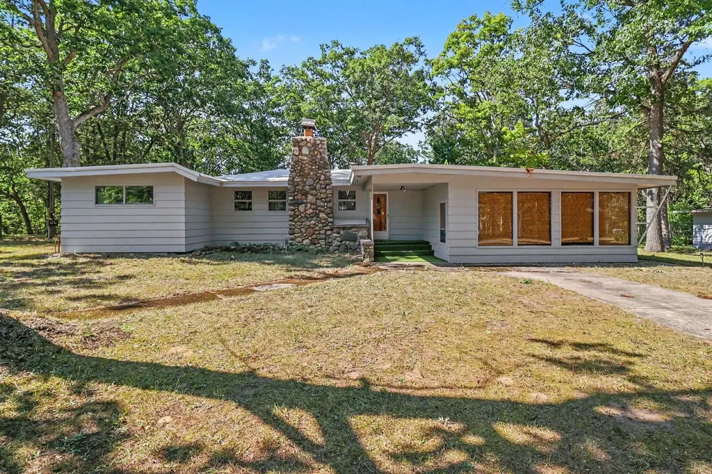 16815 S Star Lake Drive Lake Township MI 49304