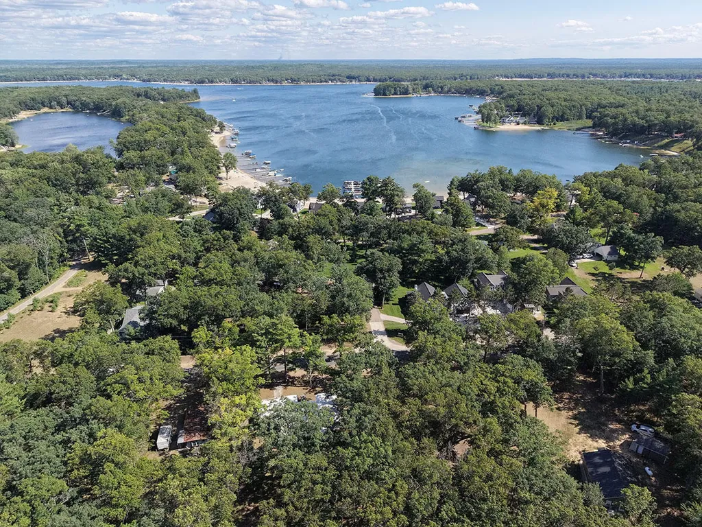 16815 S Star Lake Drive Lake Township MI 49304