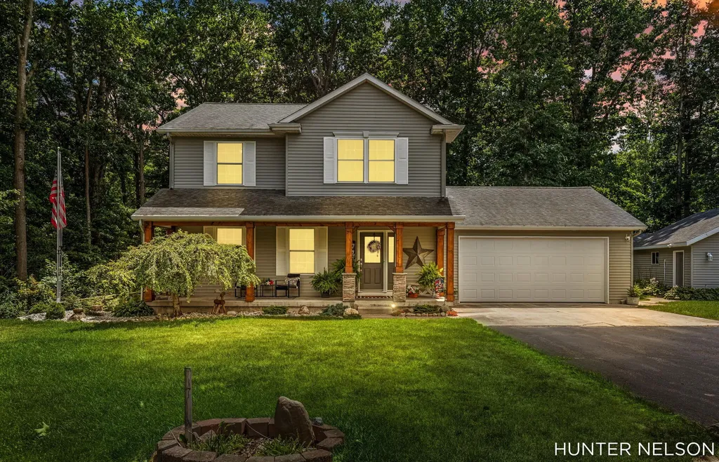 3160 Cottage Court Algoma Township MI 49319