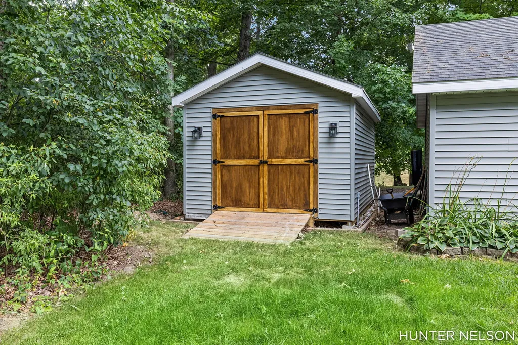 3160 Cottage Court Algoma Township MI 49319