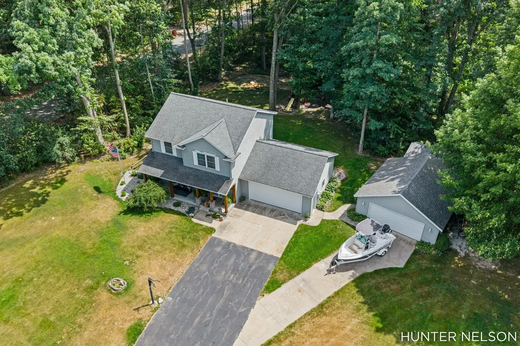 3160 Cottage Court Algoma Township MI 49319