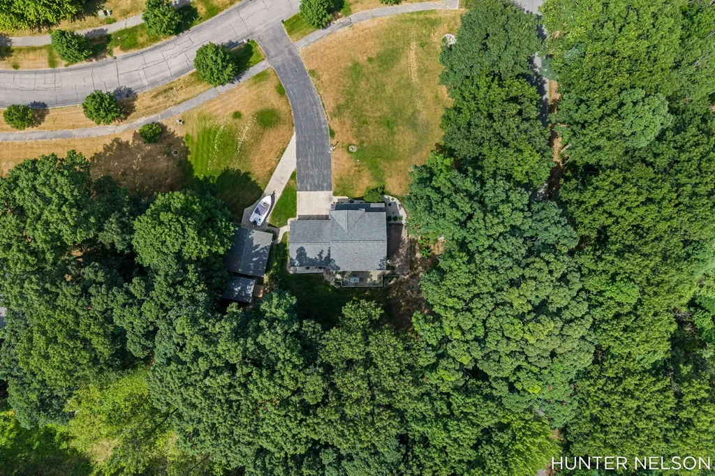3160 Cottage Court Algoma Township MI 49319