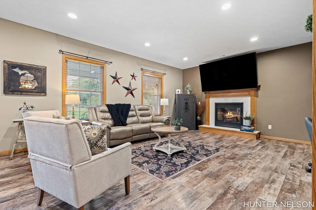 3160 Cottage Court Algoma Township MI 49319