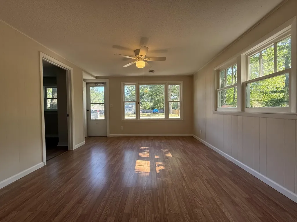 1475 E Summit Avenue Norton Shores City MI 49444