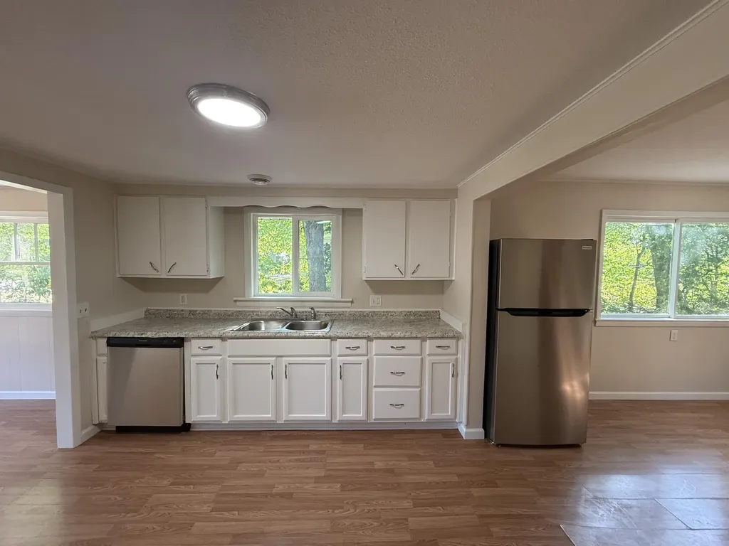 1475 E Summit Avenue Norton Shores City MI 49444