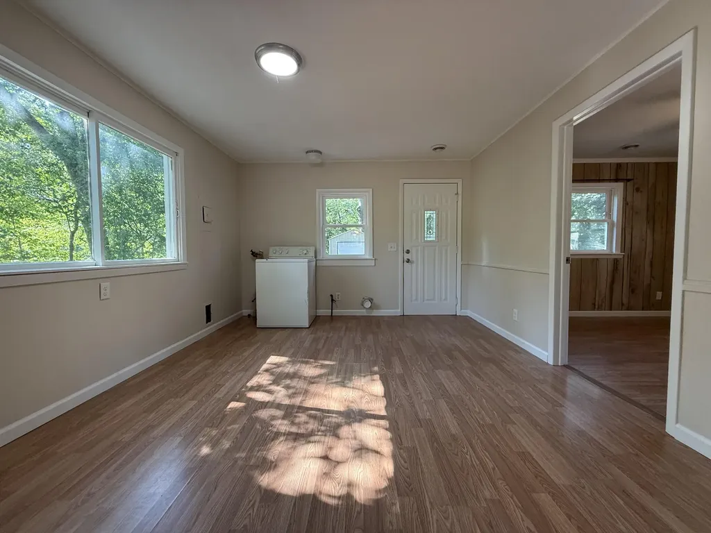 1475 E Summit Avenue Norton Shores City MI 49444
