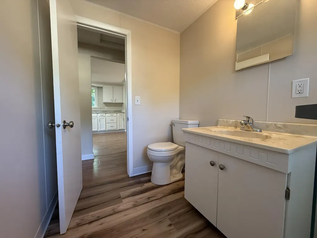 1475 E Summit Avenue Norton Shores City MI 49444