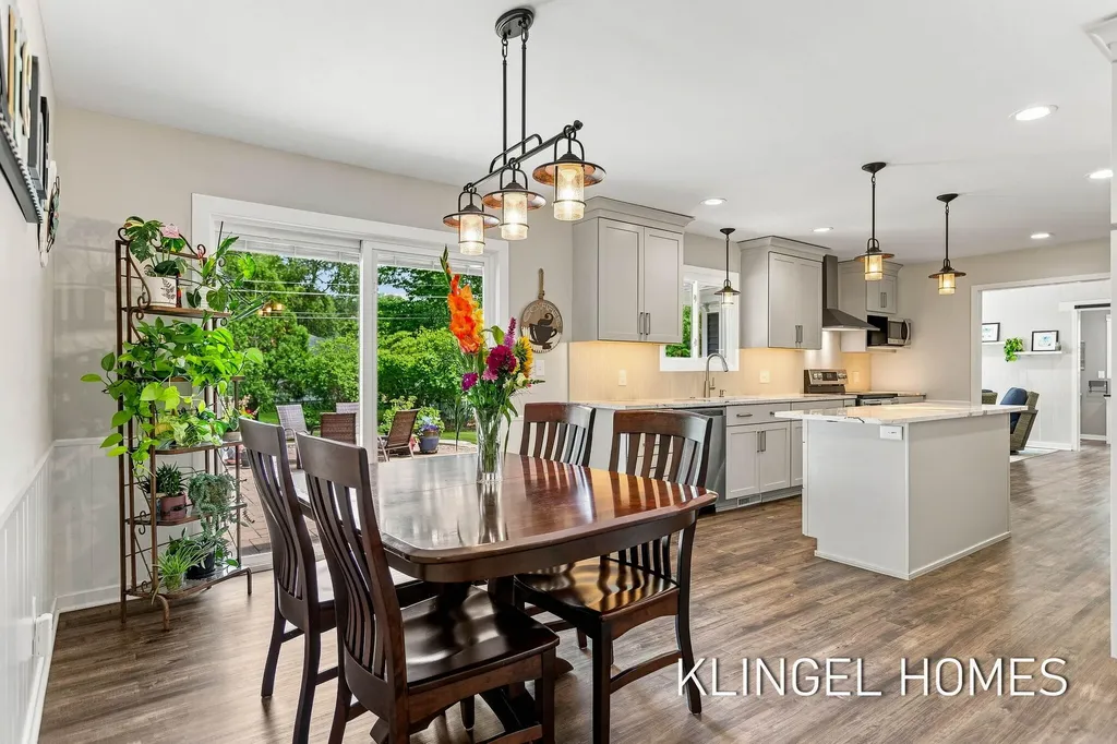 1371 Edgewood Drive Park Township MI 49424