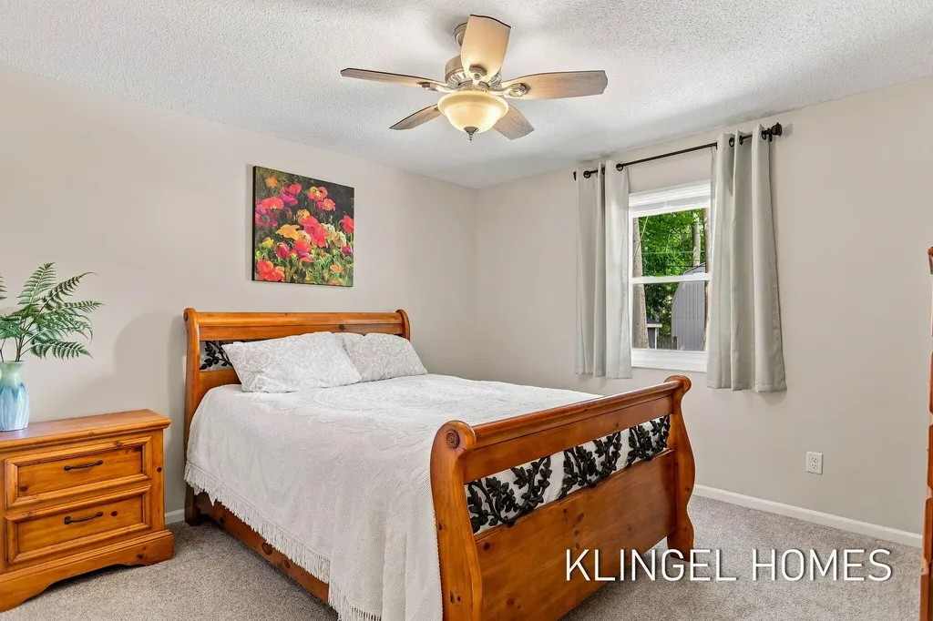 1371 Edgewood Drive Park Township MI 49424