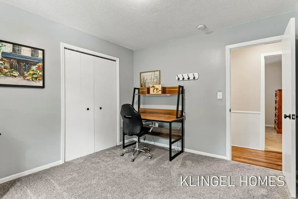 1371 Edgewood Drive Park Township MI 49424