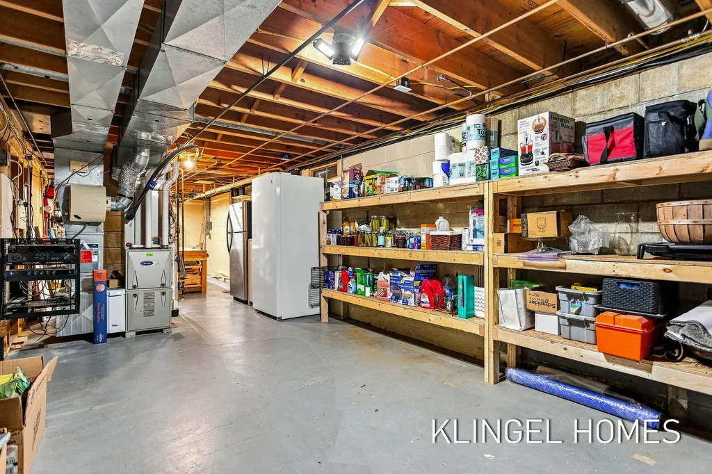 1371 Edgewood Drive Park Township MI 49424