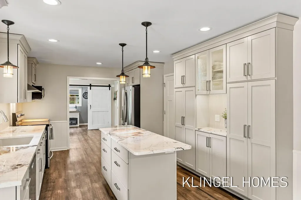 1371 Edgewood Drive Park Township MI 49424