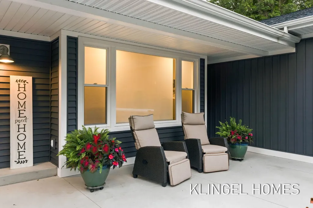 1371 Edgewood Drive Park Township MI 49424