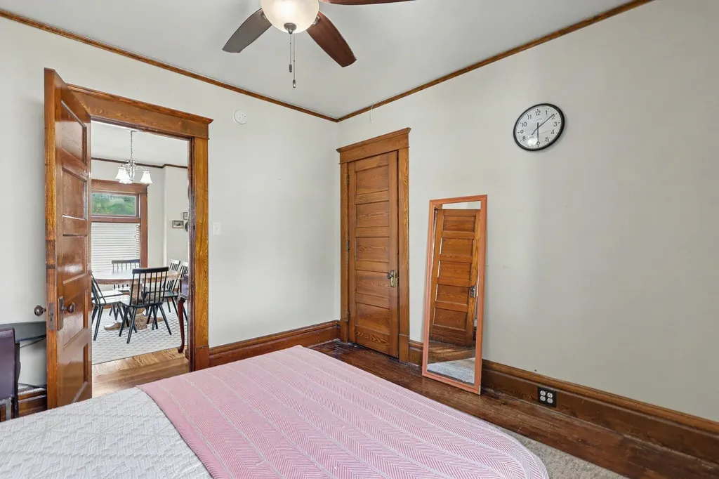 279 Wall Street Zeeland City MI 49464