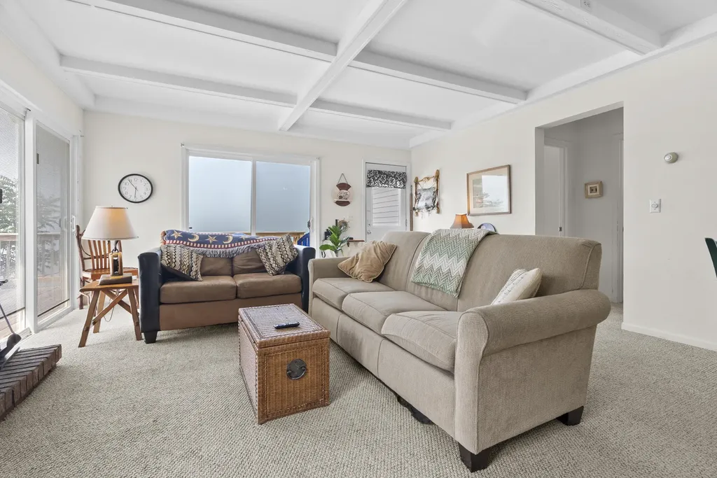 7005 N Old Channel Trail White River Township MI 49437