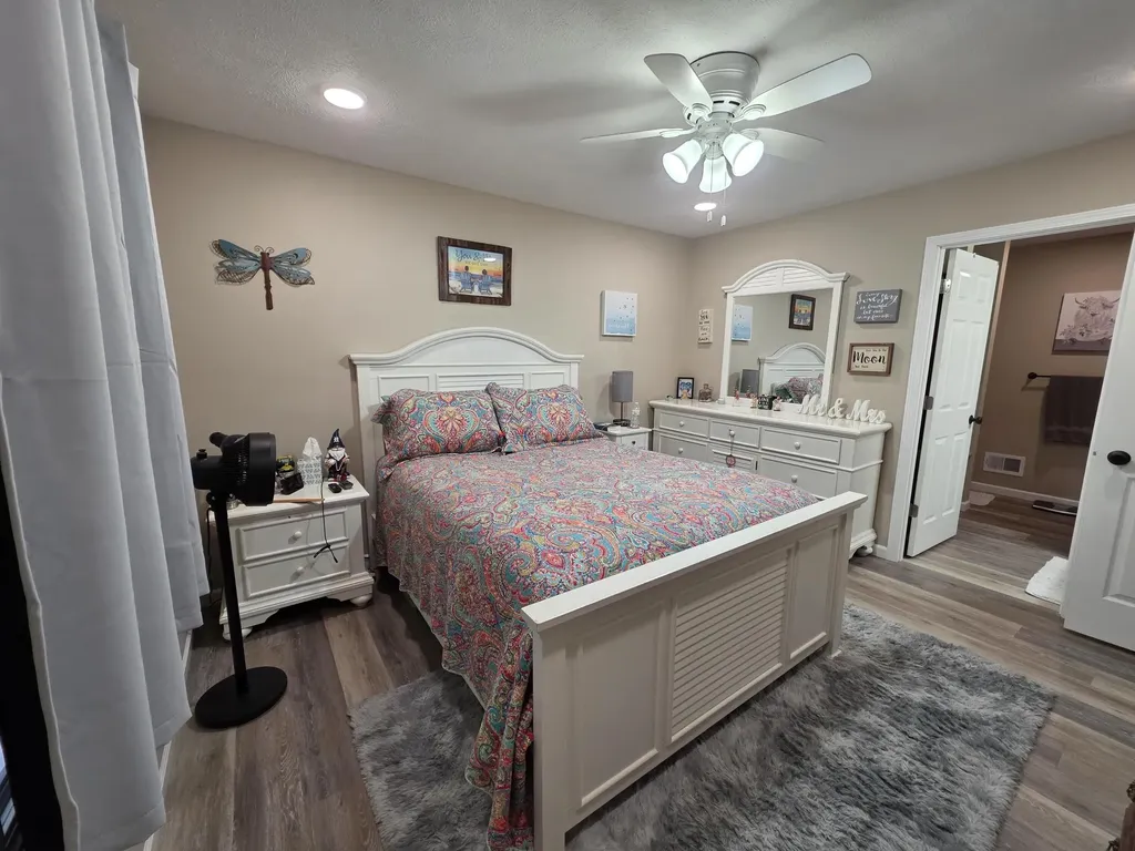 2288 Evanston Avenue Muskegon Charter Township MI 49442