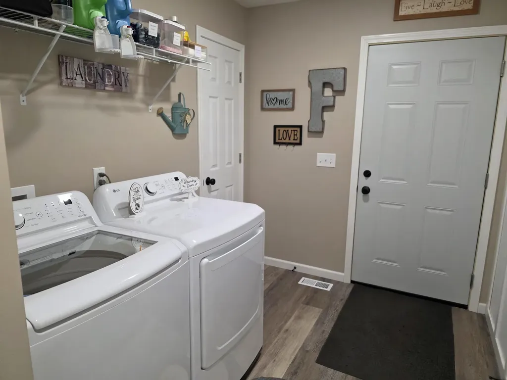 2288 Evanston Avenue Muskegon Charter Township MI 49442