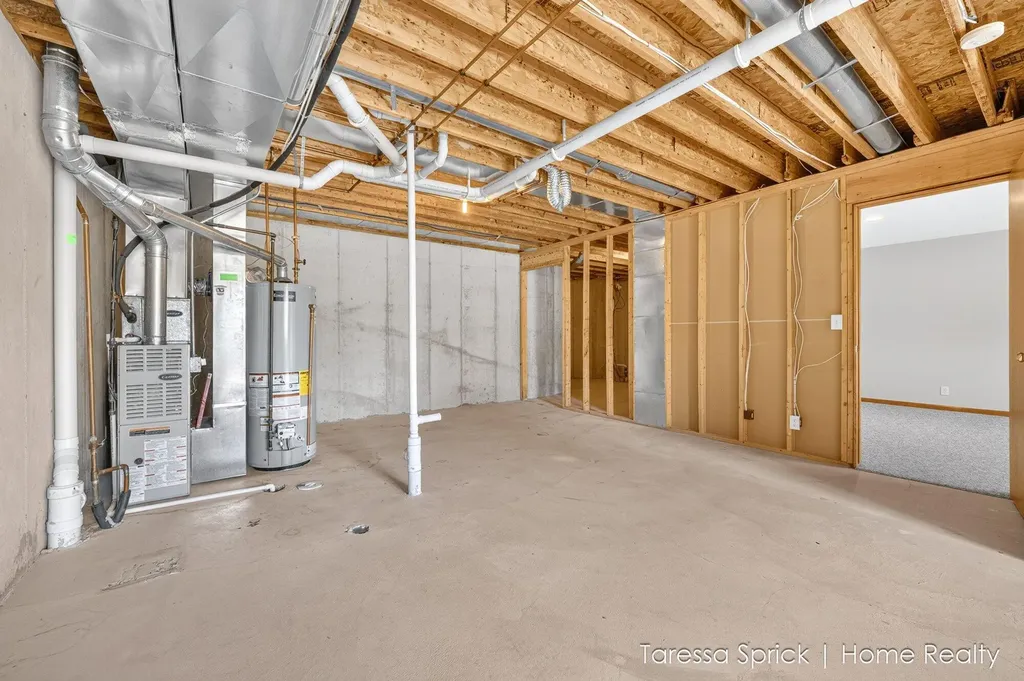 1533 Castlemaine Drive Holland Charter Township MI 49464