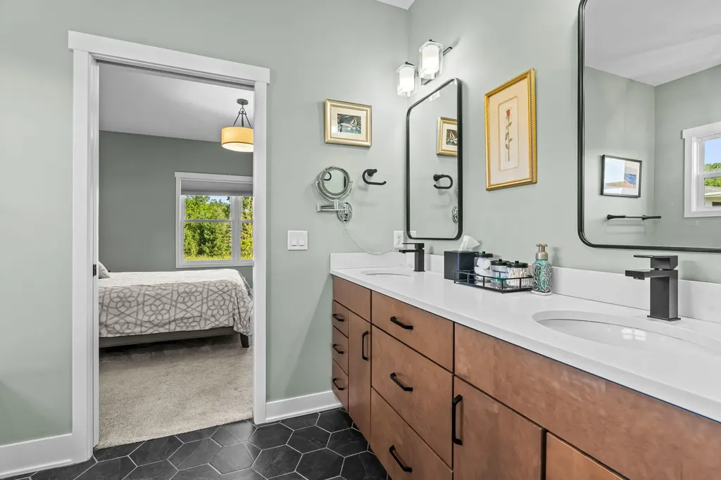 6691 Yamoto Way Saugatuck Township MI 49408