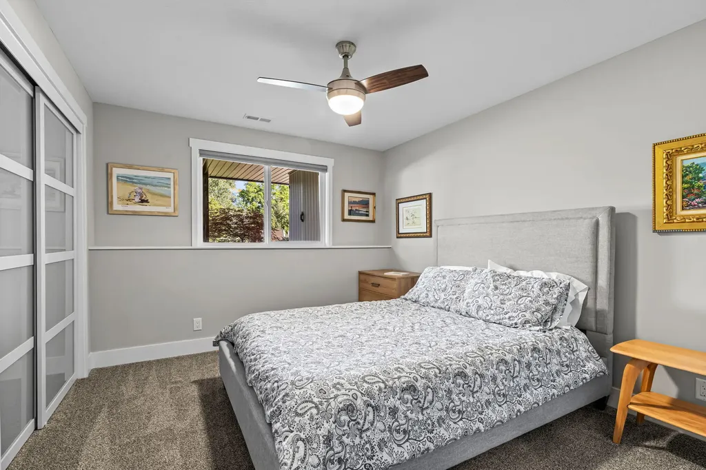 6691 Yamoto Way Saugatuck Township MI 49408