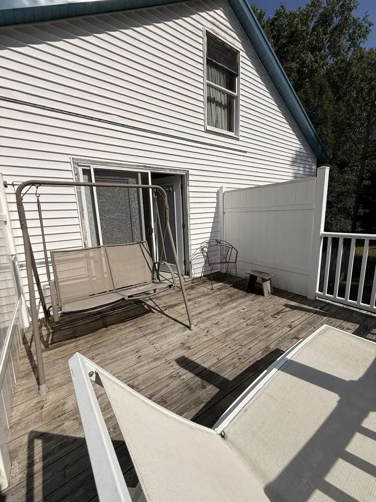 554 N Morris Street Pentwater Township MI 49449