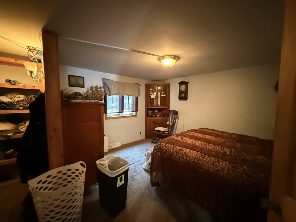 554 N Morris Street Pentwater Township MI 49449